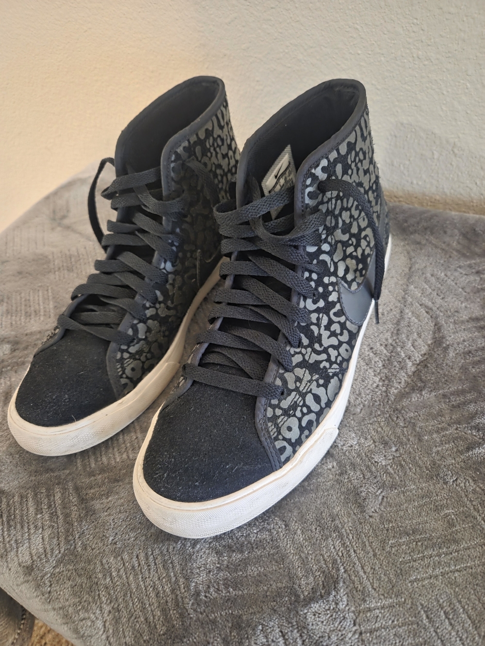 Womens Nike Primo Court, Black/white, Size 8 1/2